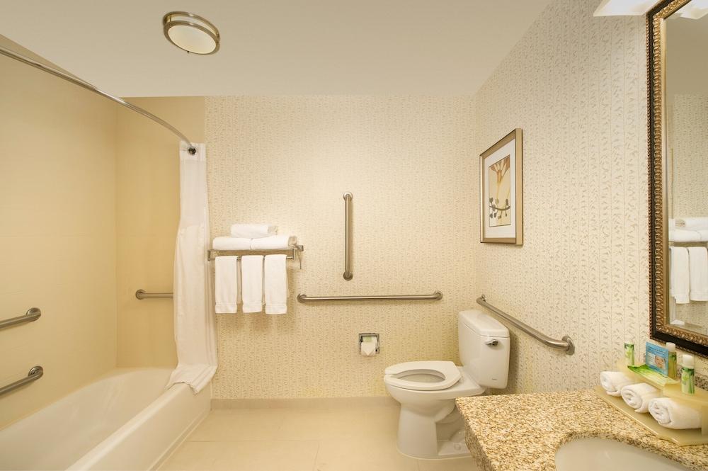 Holiday Inn Express & Suites Alexandria - Fort Belvoir By Ihg Dış mekan fotoğraf