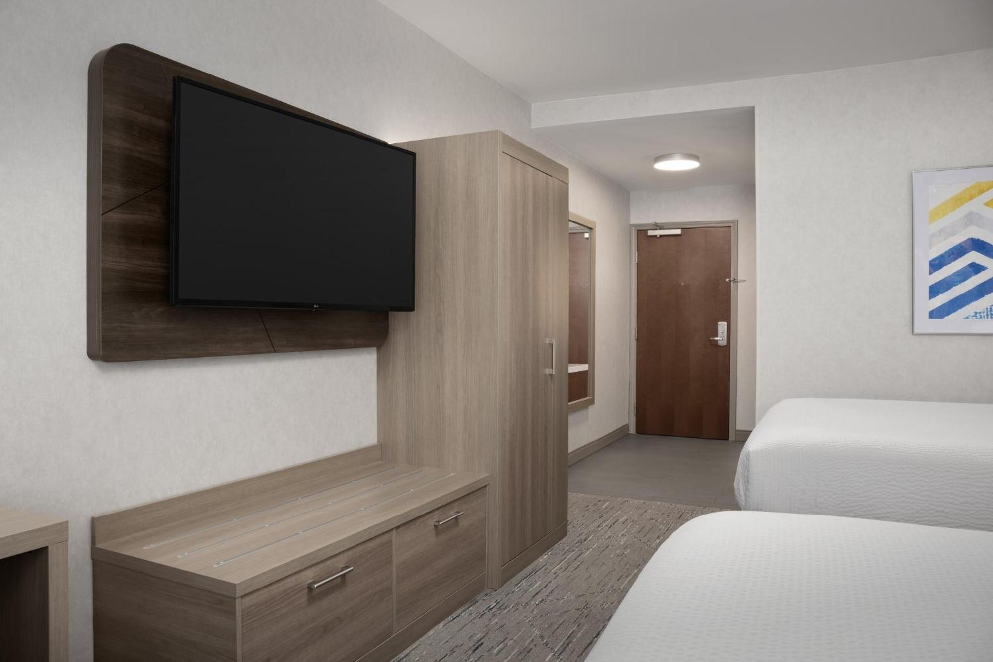 Holiday Inn Express & Suites Alexandria - Fort Belvoir By Ihg Dış mekan fotoğraf